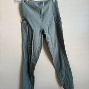 Athleta salutation stash pocket 7/8 legging - Soft Green Leggings with Pocket